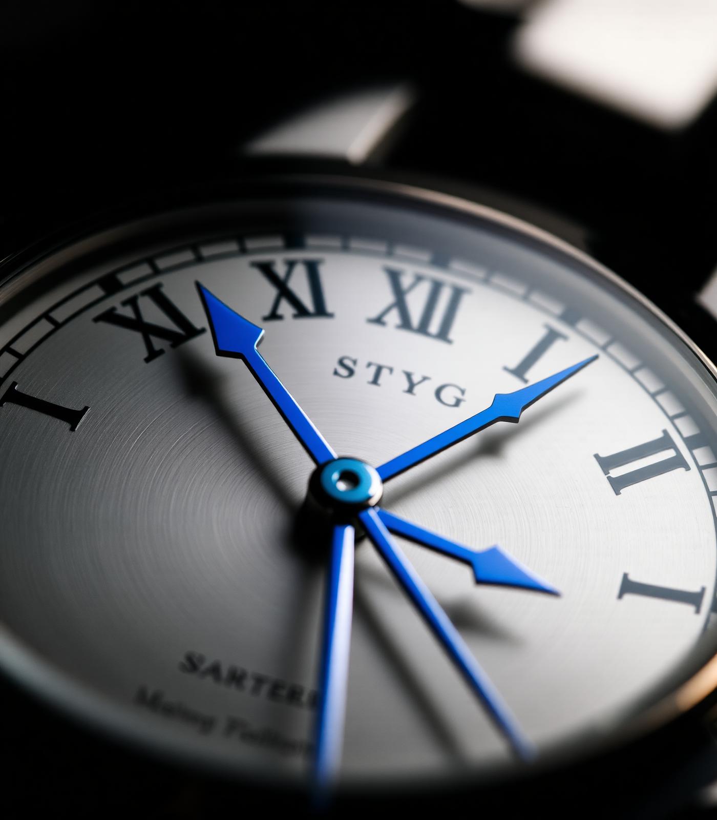 Detalle macro de reloj clásico